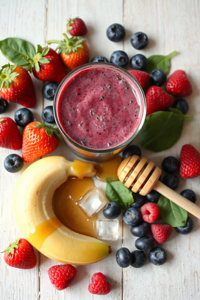 refreshing mixed berry blend